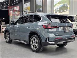 بی ئێم دەبڵیو X1